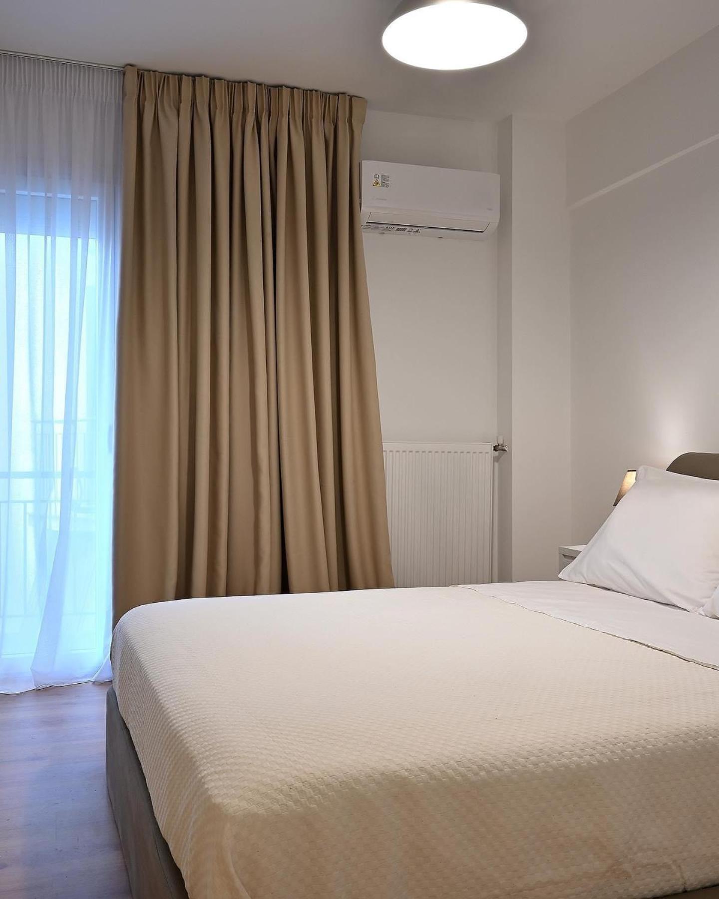 Modern Two Bedroom Apartment At Koukaki Athen Exterior foto