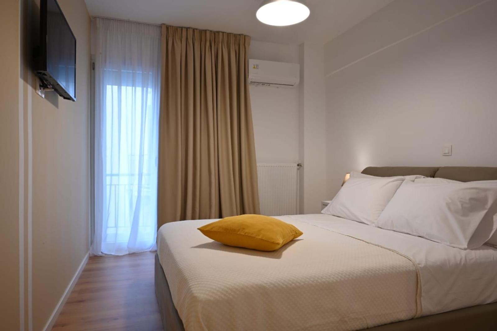 Modern Two Bedroom Apartment At Koukaki Athen Exterior foto